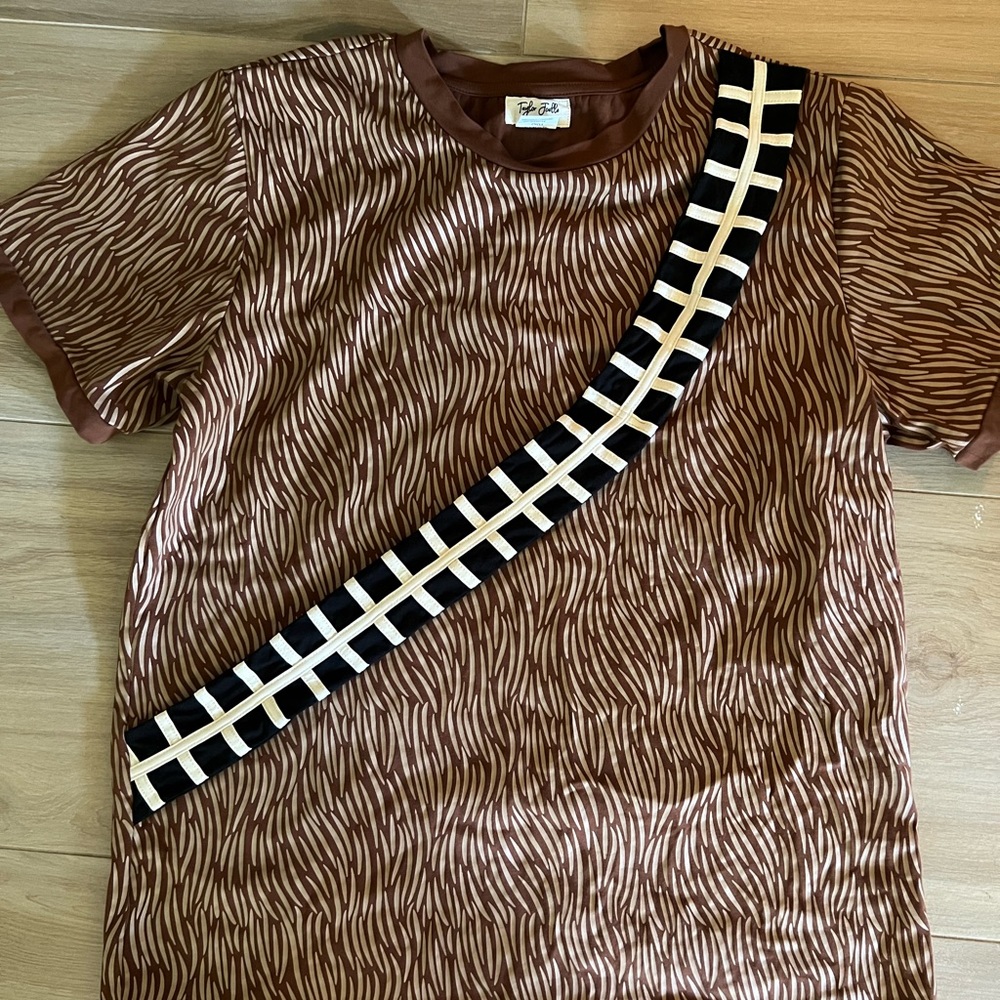 Taylor Joelle Chewbacca Star Wars Shirt - L